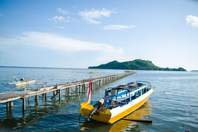 Scenic view of sea against sky