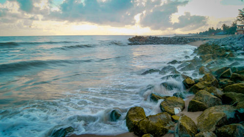 Scenic view of sea against sky