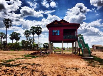 Lifeguard hut against sky