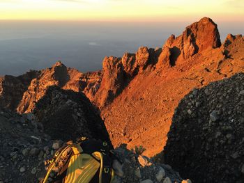 Mount rinjani sunrise with backpack