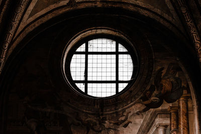 Low angle view of ceiling