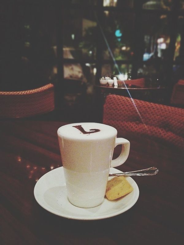 food and drink, drink, table, coffee cup, refreshment, indoors, coffee - drink, saucer, freshness, coffee, still life, cup, close-up, spoon, frothy drink, focus on foreground, beverage, healthy eating, plate, cappuccino