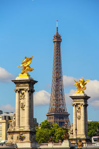 Eiffel tower against sky 