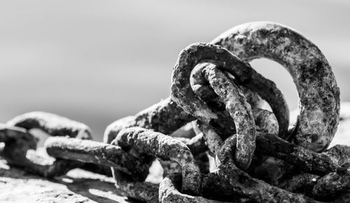 Close-up of rusty chain