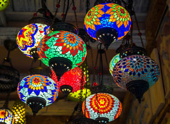 Multicolored traditional handmade turkish lamps on the market. turkish grand bazaar in istanbul.