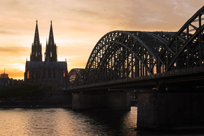 Dawn over cologne