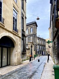 Sideview of bordeaux