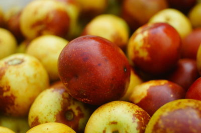 Full frame shot of apples