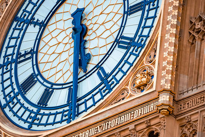 Close up view of the big ben clock tower and westminster in london.