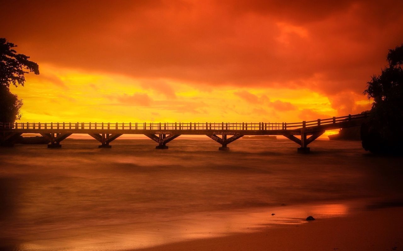 sunset, connection, bridge - man made structure, sky, water, bridge, built structure, cloud - sky, architecture, orange color, engineering, silhouette, scenics, river, tranquility, tranquil scene, beauty in nature, cloudy, nature, cloud