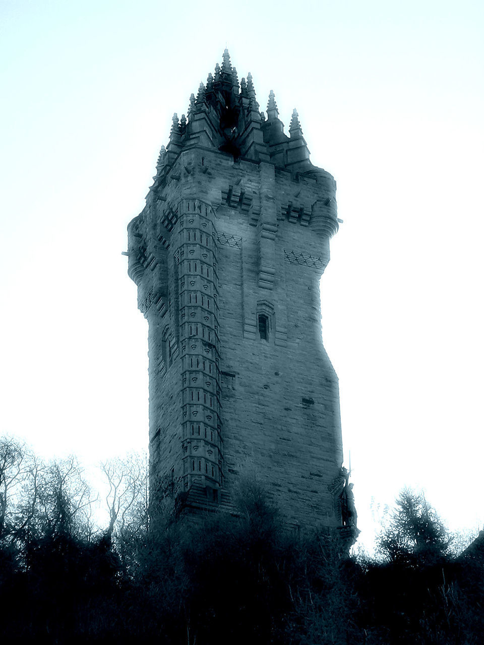 STONE STRUCTURE AGAINST SKY