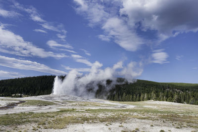 Old faithful geyser