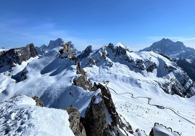 Skiing in the dolomites