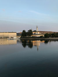 Reflection of building in lake