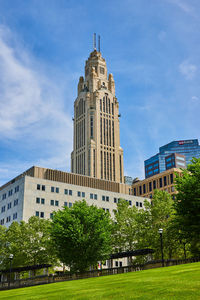 Buildings in city