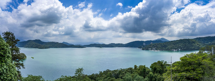 Sun moon lake national scenic area in yuchi township, nantou county. largest body of water in taiwan