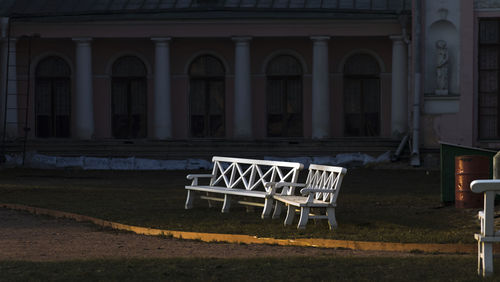 Empty benches outside palace