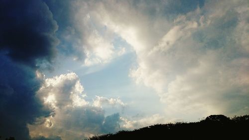 Low angle view of cloudy sky