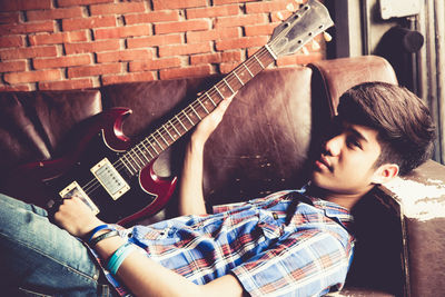 Man playing guitar