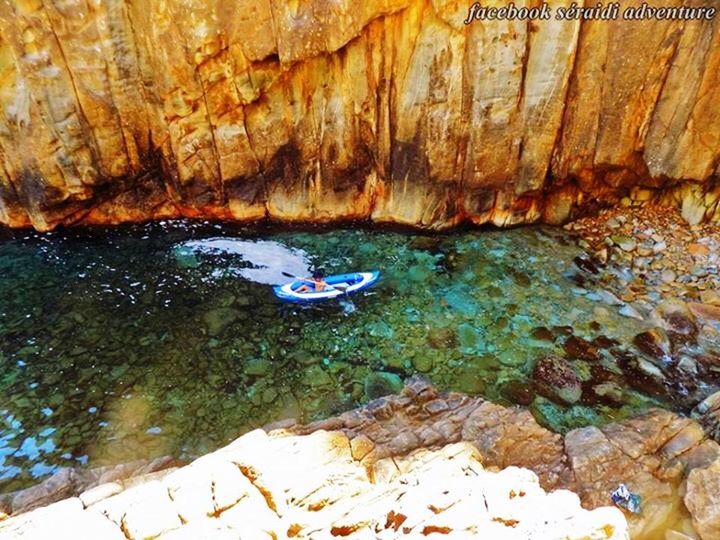 ROCKS IN SEA