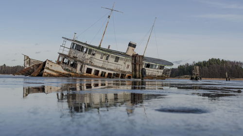 This is ms legend just outside town on the graveyard for old boats.....