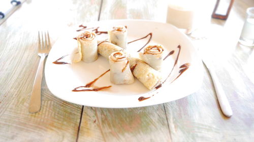 Close-up of dessert in plate on table