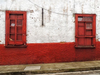 Street in zitacuaro, michoacan. mexico