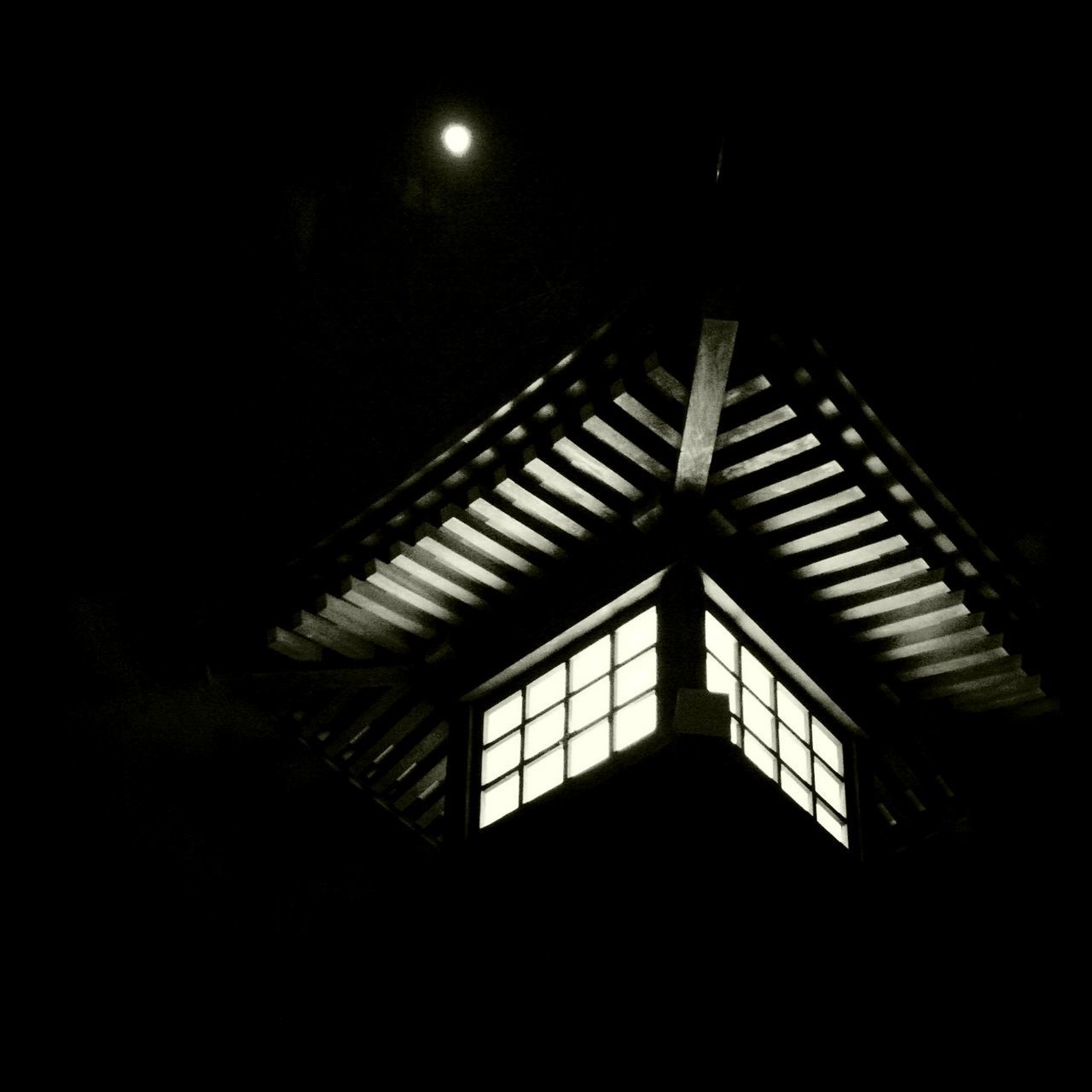 indoors, dark, built structure, illuminated, architecture, night, railing, low angle view, copy space, staircase, steps, steps and staircases, silhouette, no people, the way forward, ceiling, empty, diminishing perspective, light - natural phenomenon, wall - building feature