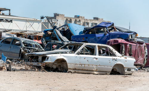 Abandoned car