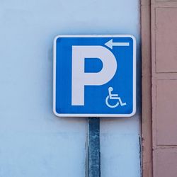 Wheelchair traffic signal on the street