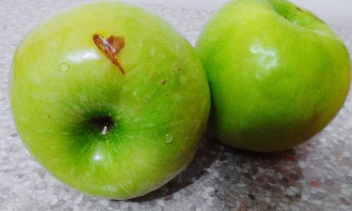 Close-up of apple