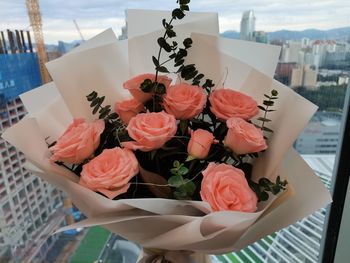 High angle view of rose bouquet on table