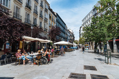 People on city street 