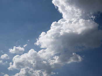 Low angle view of clouds in sky