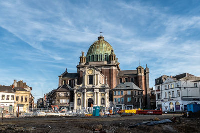 Charleroi, belgium, november 11, 2022. the saint christophe church is located on charles ii square