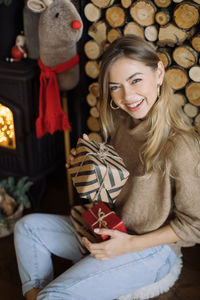 Portrait of a smiling young woman