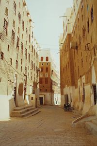 Narrow alley in city