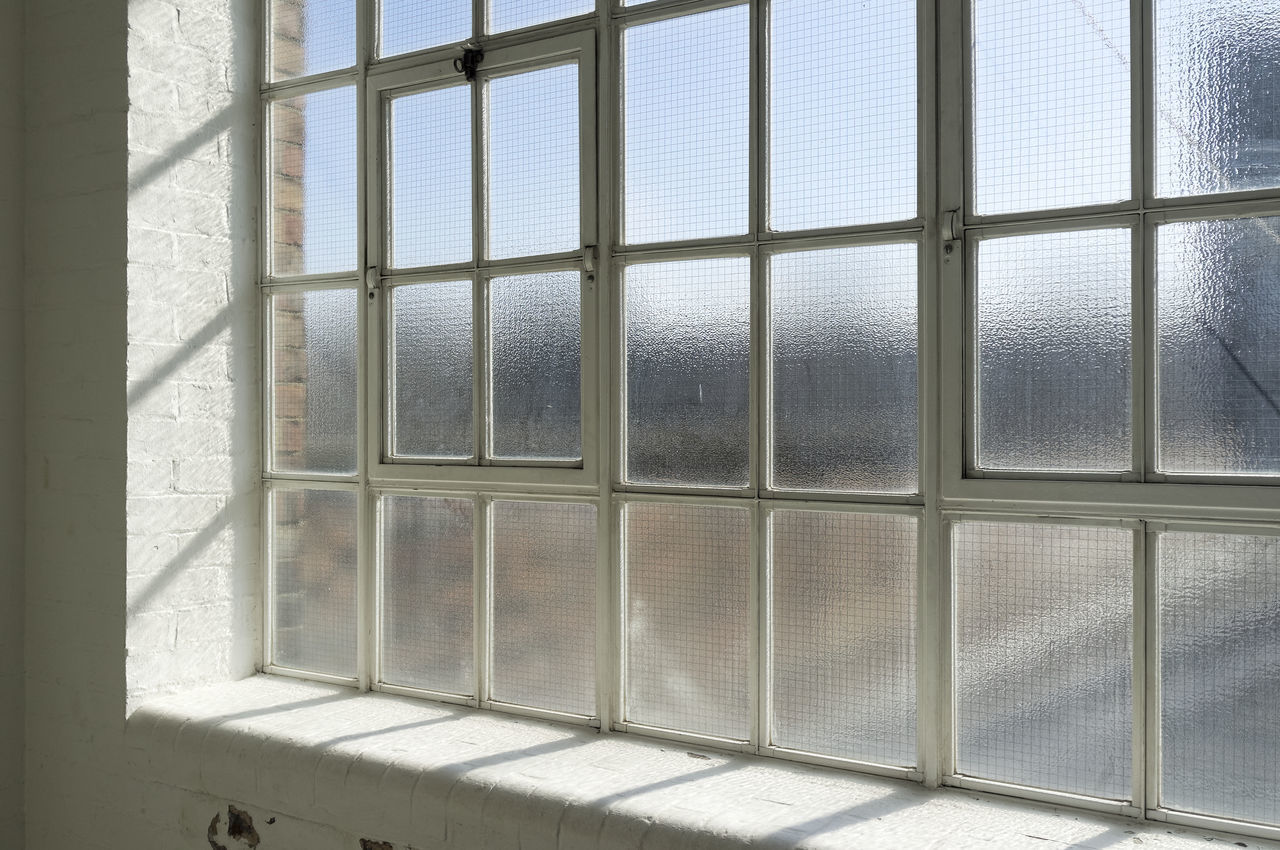 CLOSE-UP OF WINDOW BLINDS