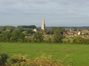 Building with trees in background