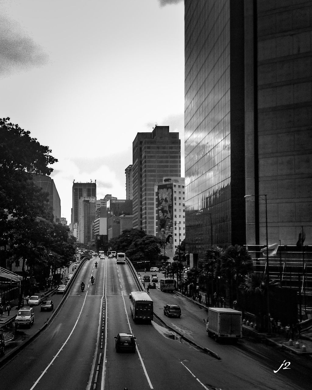 VIEW OF TRAFFIC ON ROAD