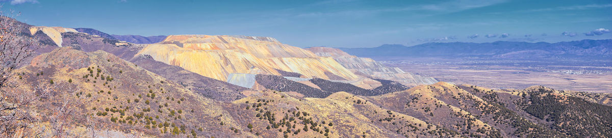 Views of wasatch front rocky mountains oquirrh mountains yellow fork rose canyon in salt lake utah