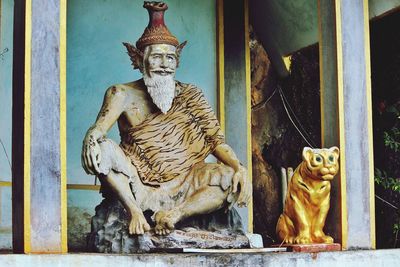 Statue of a buddha