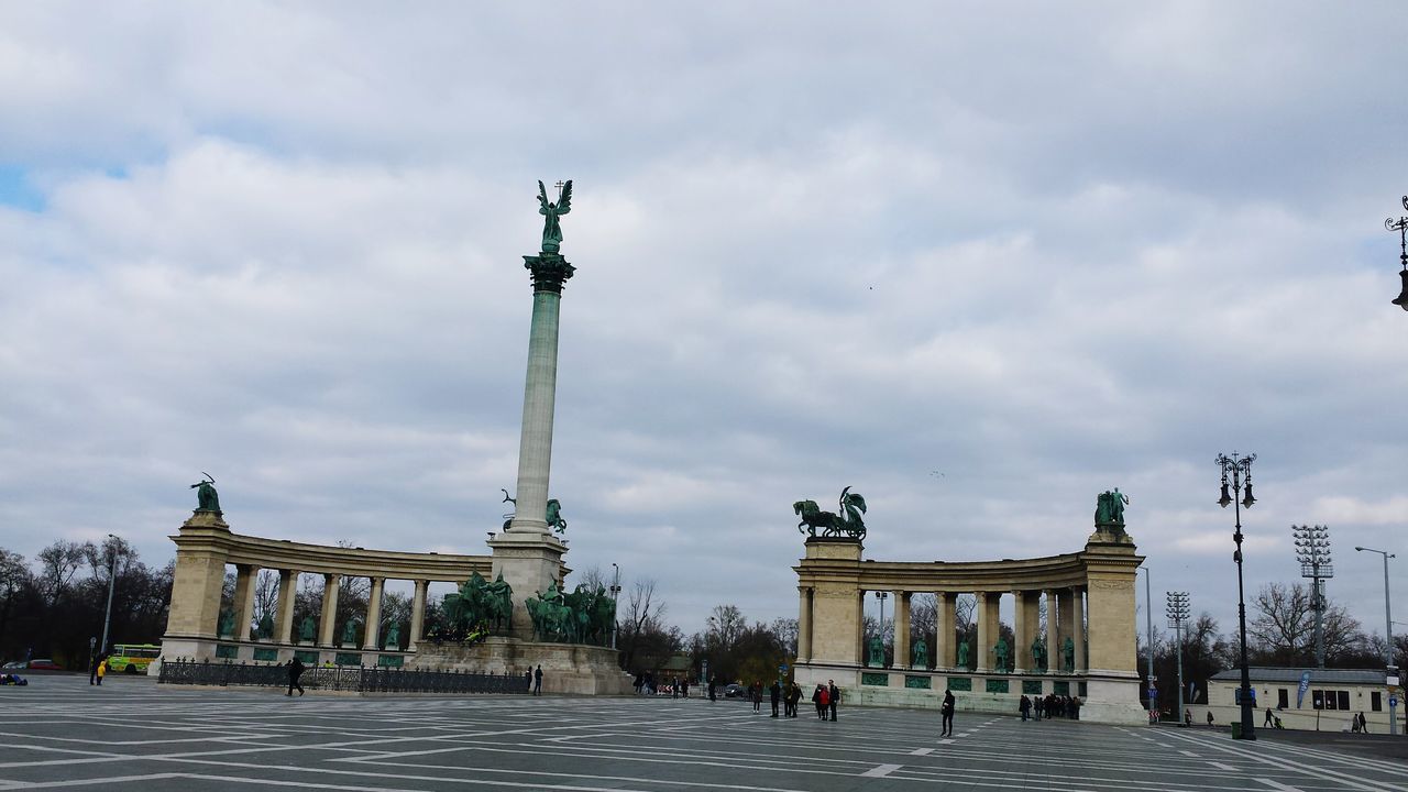 Hero square