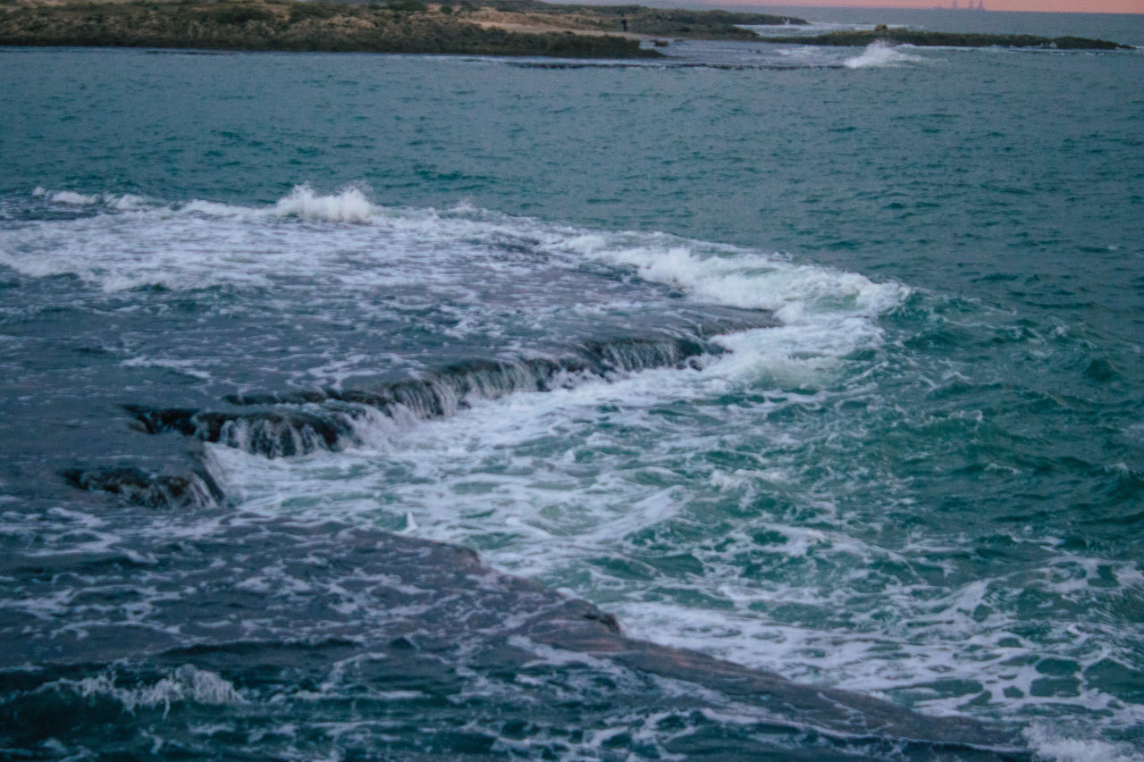 VIEW OF SEA IN THE BACKGROUND