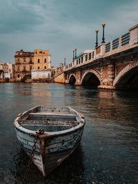 Bridge over river in city