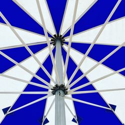 Low angle view of ceiling