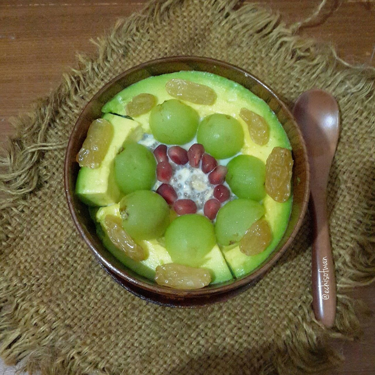 indoors, food and drink, food, freshness, table, still life, healthy eating, bowl, high angle view, directly above, plate, fruit, ready-to-eat, close-up, green color, no people, indulgence, wood - material, slice, spoon