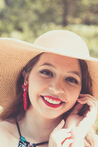 Portrait of smiling young woman