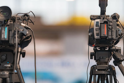 Live streaming. camera at a press conference.