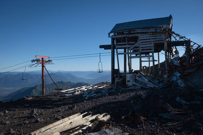 Abandoned ski chairlift on villarrica volcano, chile